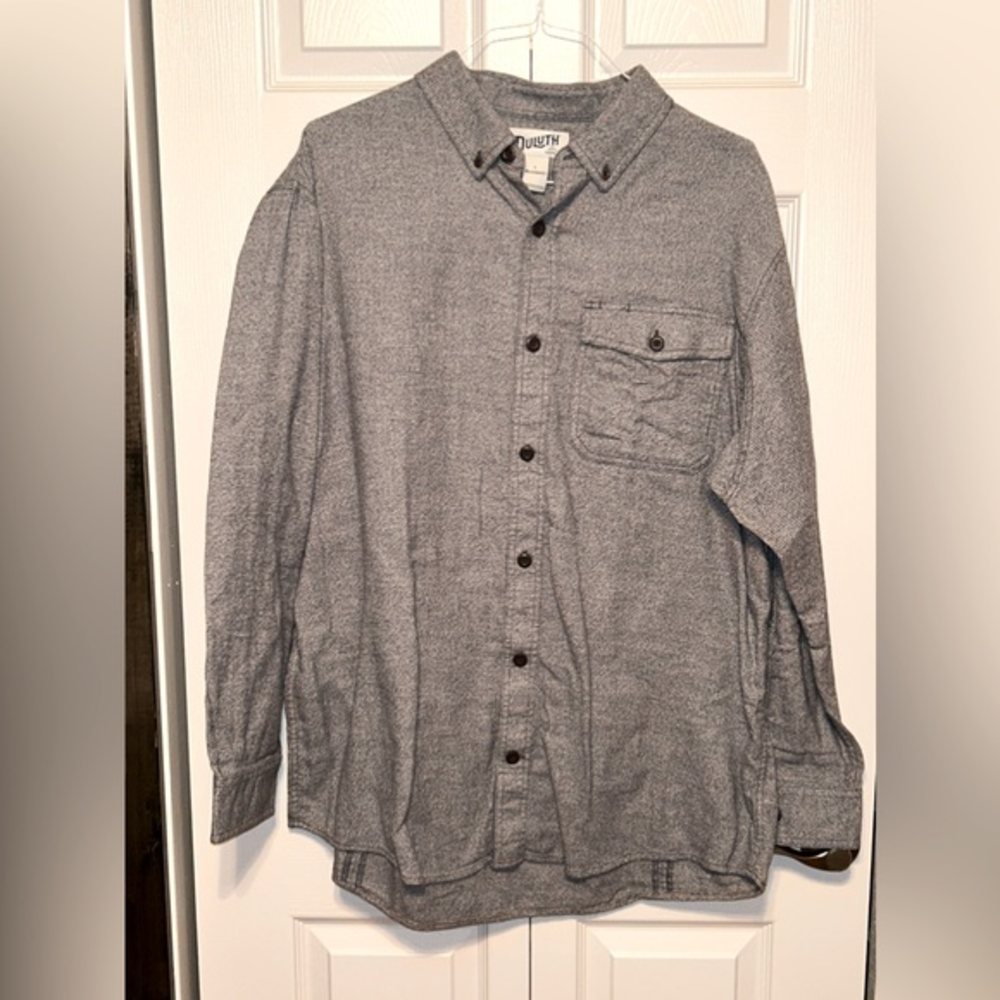 Duluth Trading Co Gray Button-Down Casual Shirt